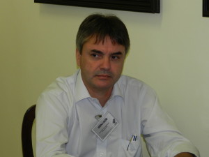 Dr. Marcos Calvo