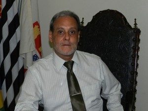 Diretor Financeiro Carlos Alberto Limas